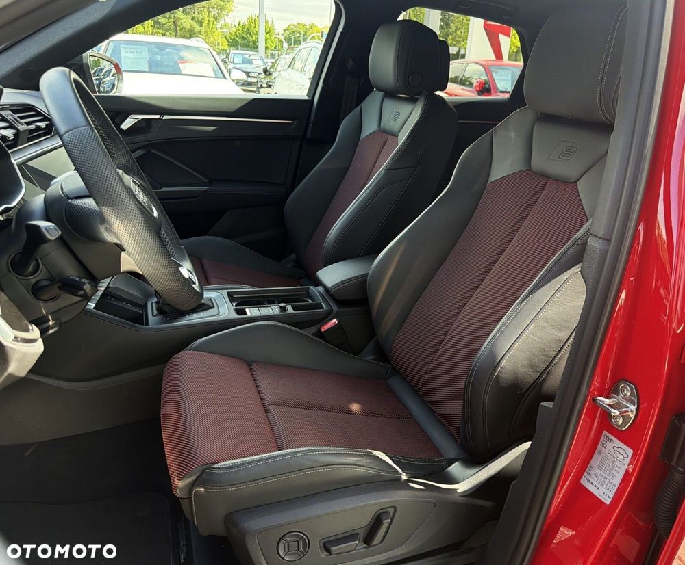 Audi Q3 Sportback - 26