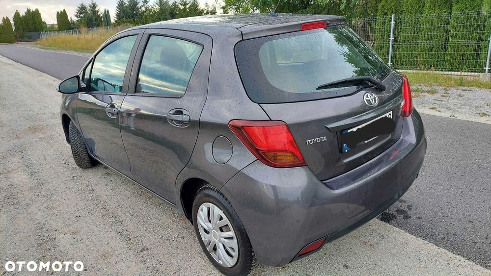 Toyota Yaris - 5