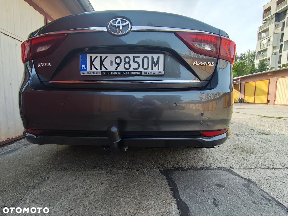 Toyota Avensis 2.0 Prestige MS - 17