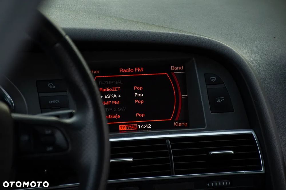 Audi A6 Limousine 2.4 - 32