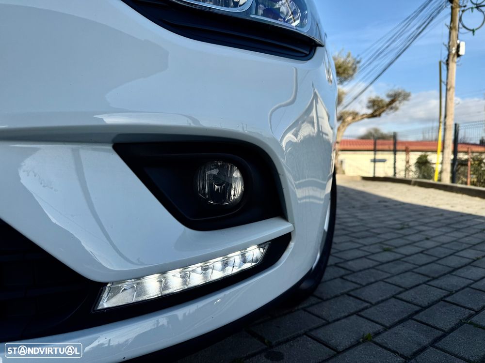 Renault Clio 0.9 TCe Limited Edition - 12