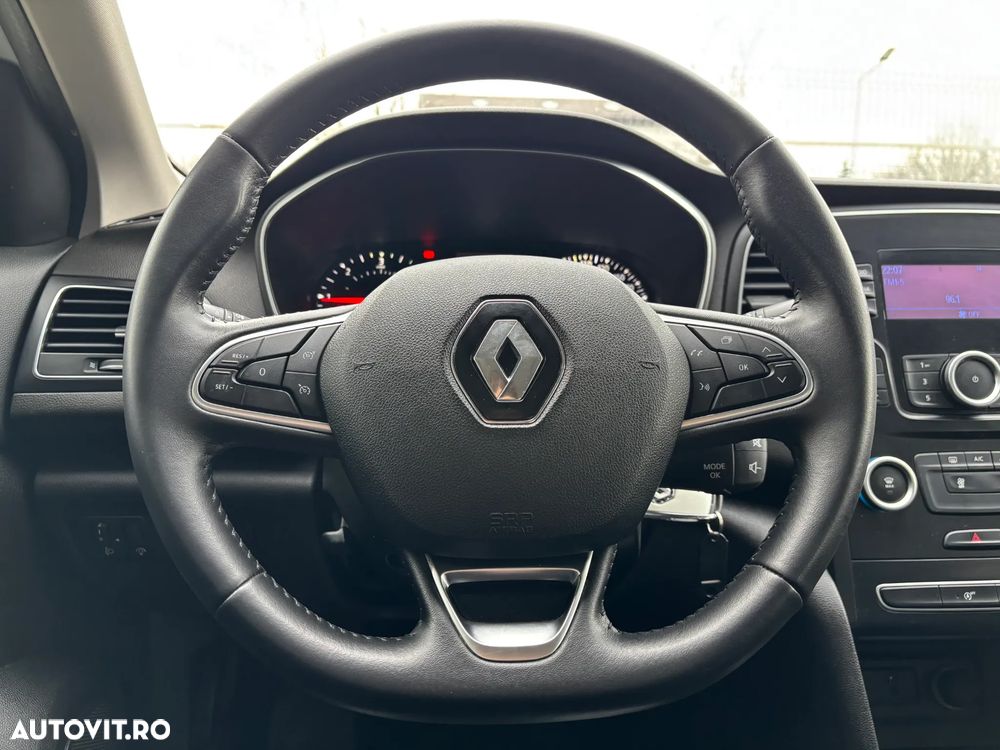 Renault Megane Blue dCi 116 Life - 19