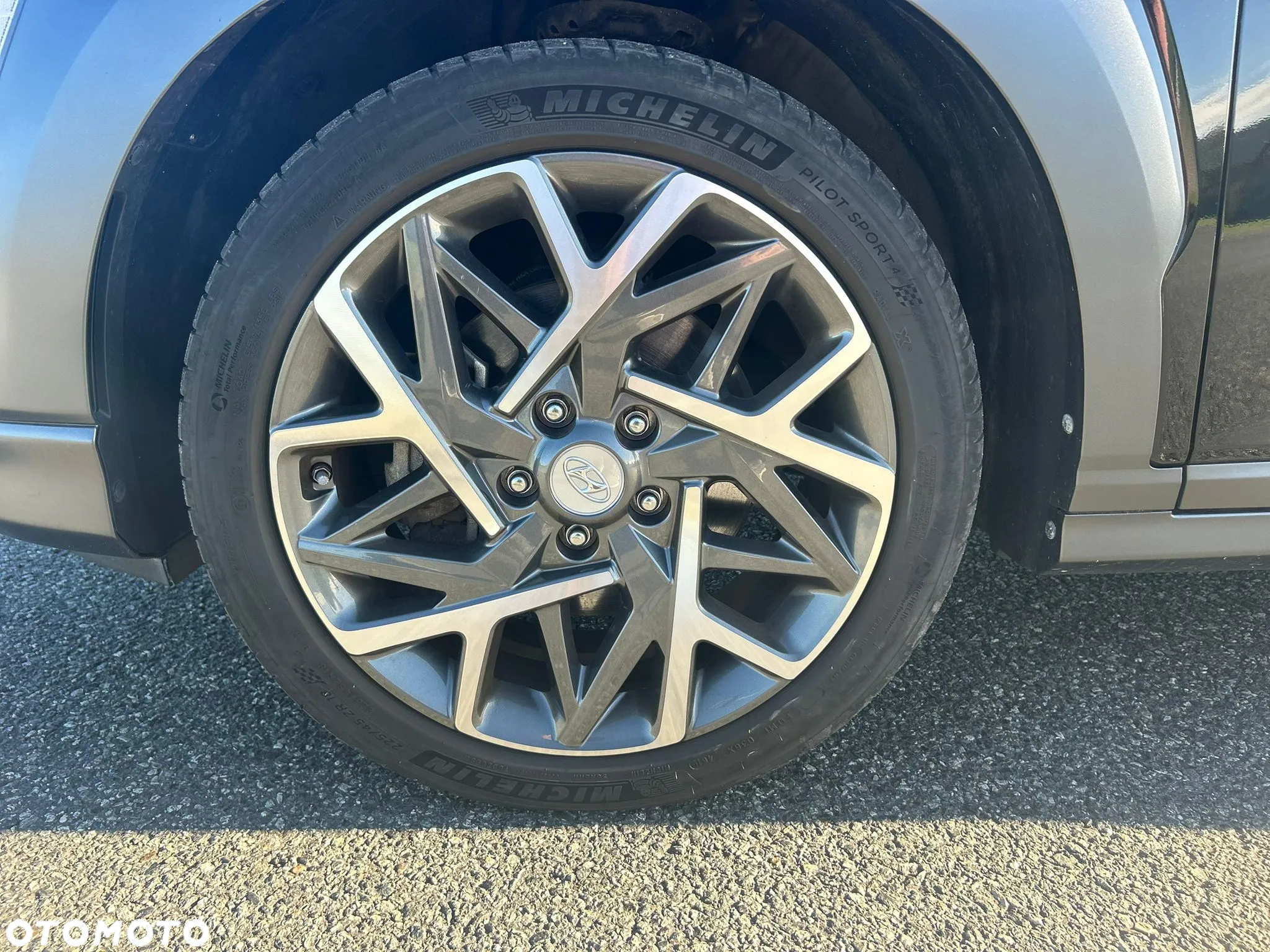 Hyundai Kona 1.6 GDI Hybrid Executive DCT - 6