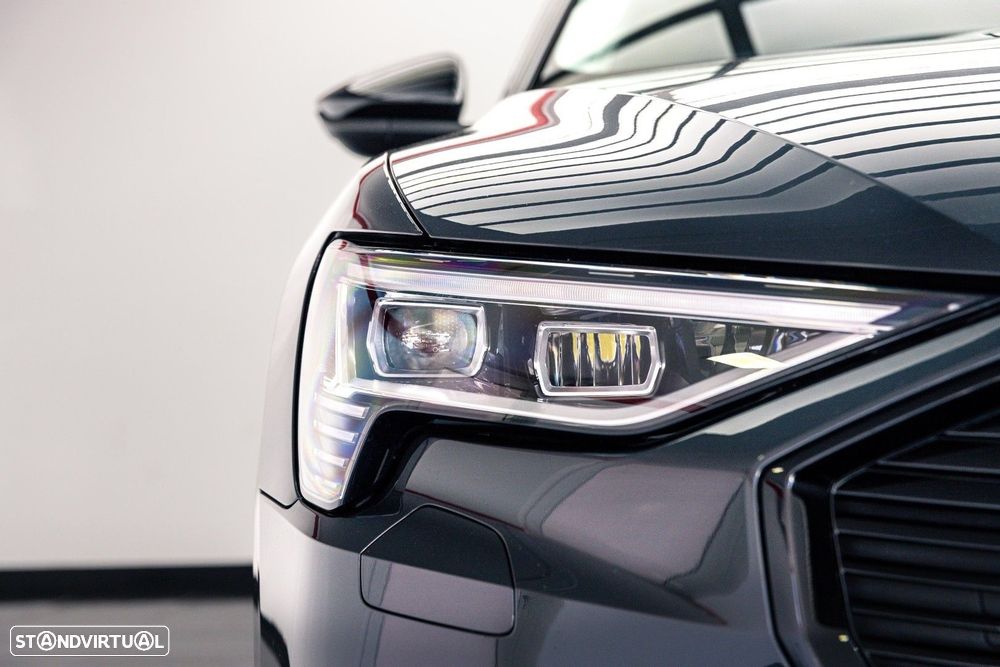 Audi e-tron 50 quattro - 4