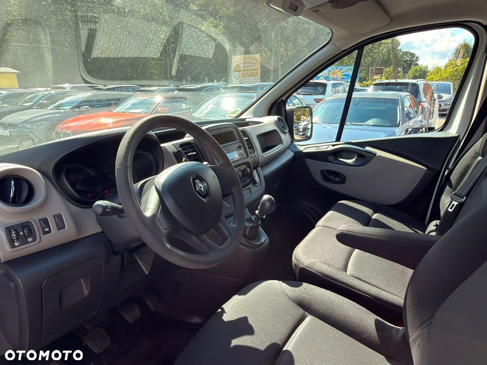 Renault TRAFIC - 7