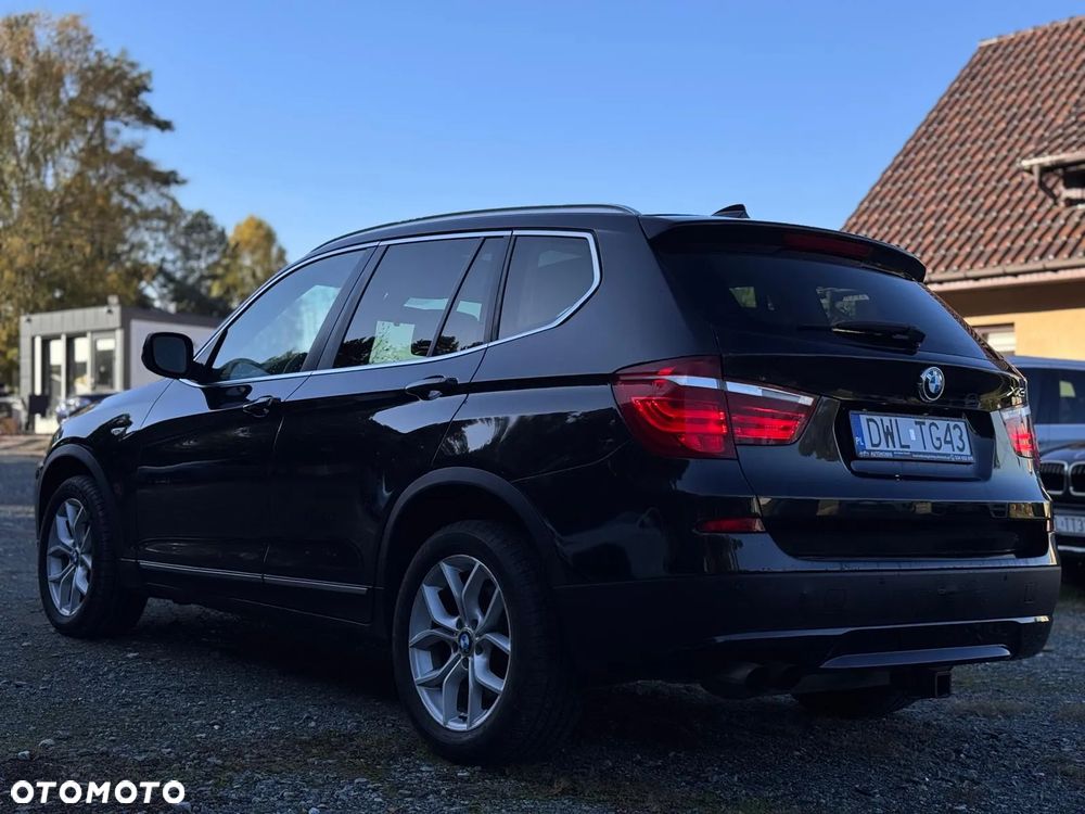 BMW X3 28i xDrive - 9