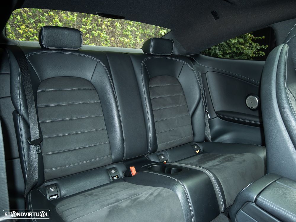 Mercedes-Benz C 220 d 9G-TRONIC AMG Line - 25