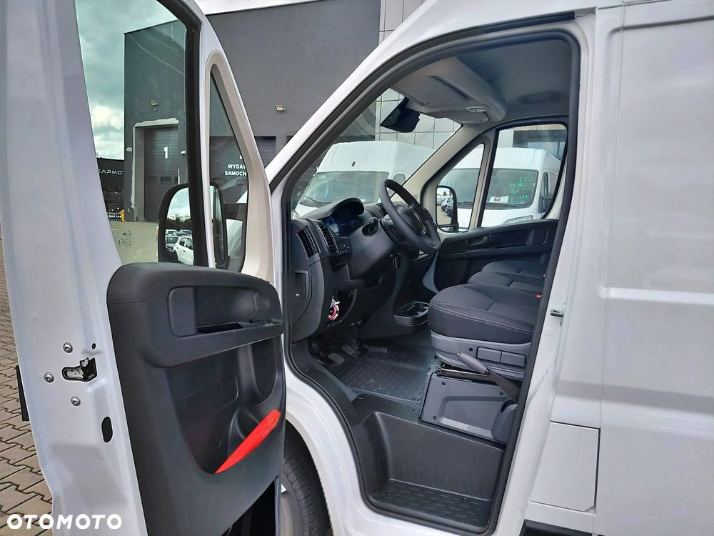 Opel Movano - 14