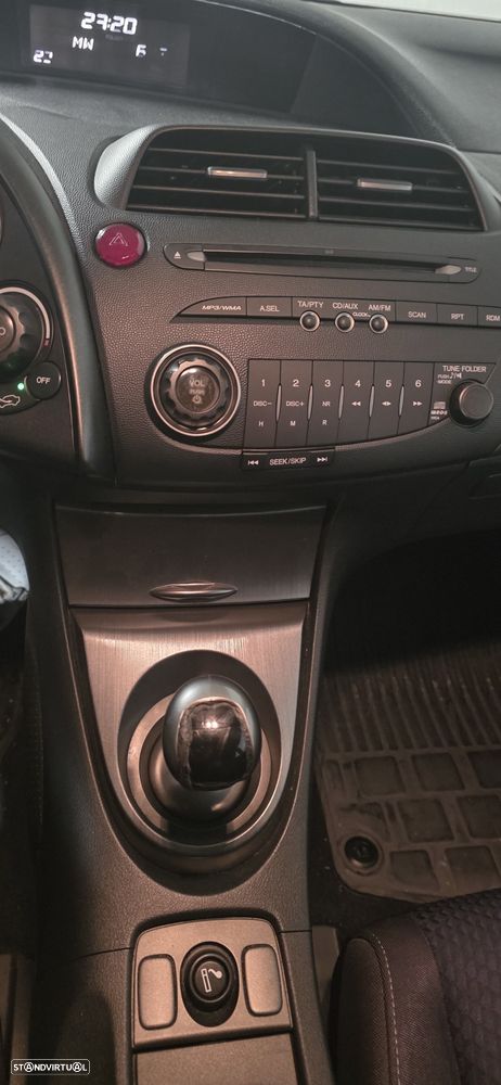 Honda Civic 1.4 i-VTEC Sport Edition - 8