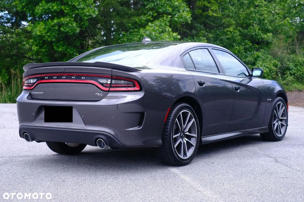 Dodge Charger - 5