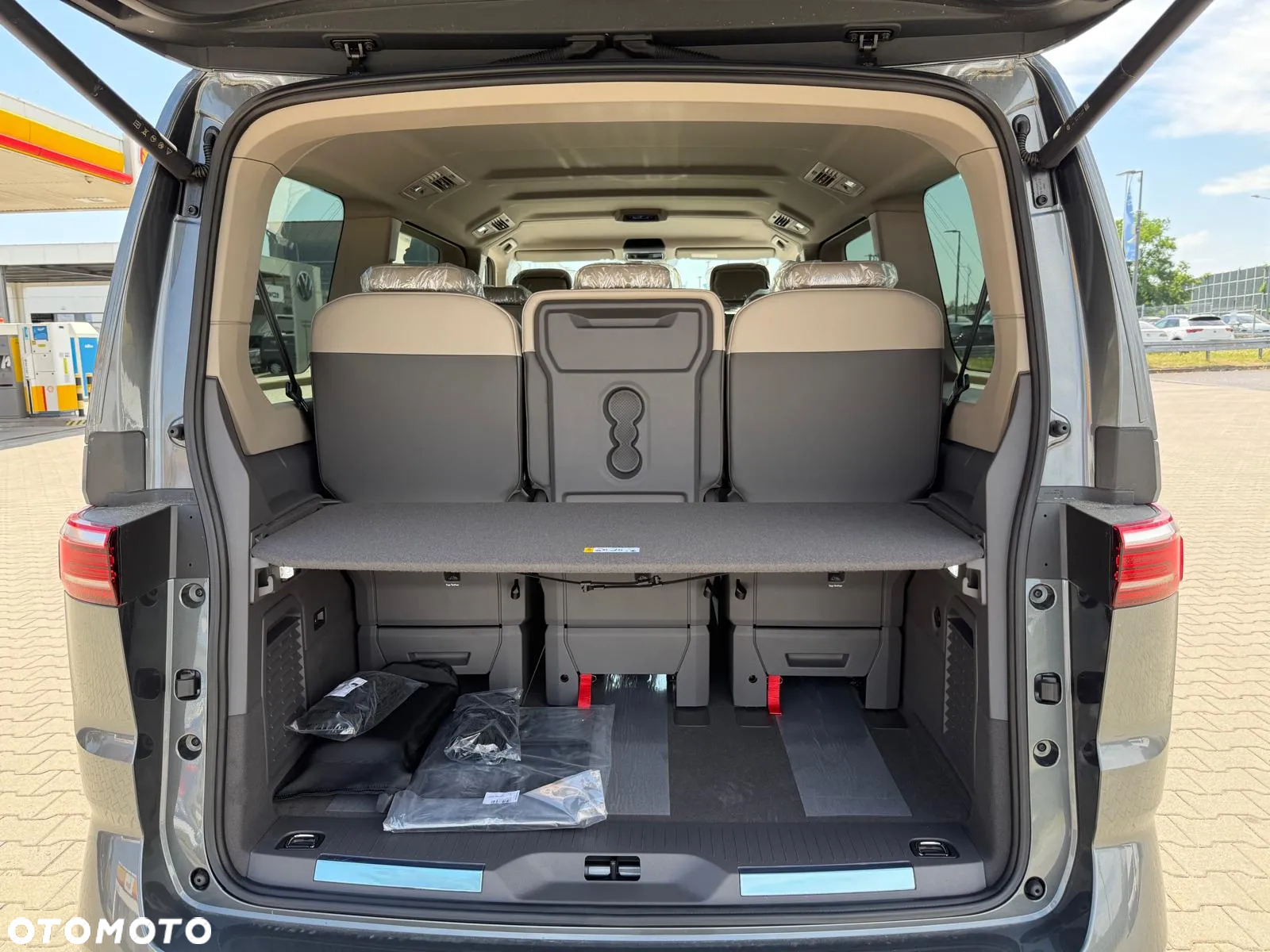 Volkswagen Multivan 2.0 TDI L2 Style DSG - 36