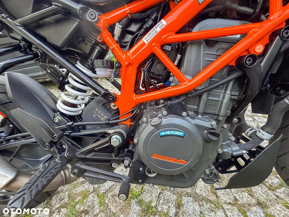 KTM Duke 390 - 11