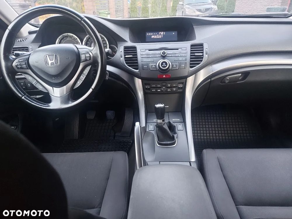 Honda Accord 2.0 Lifestyle - 4