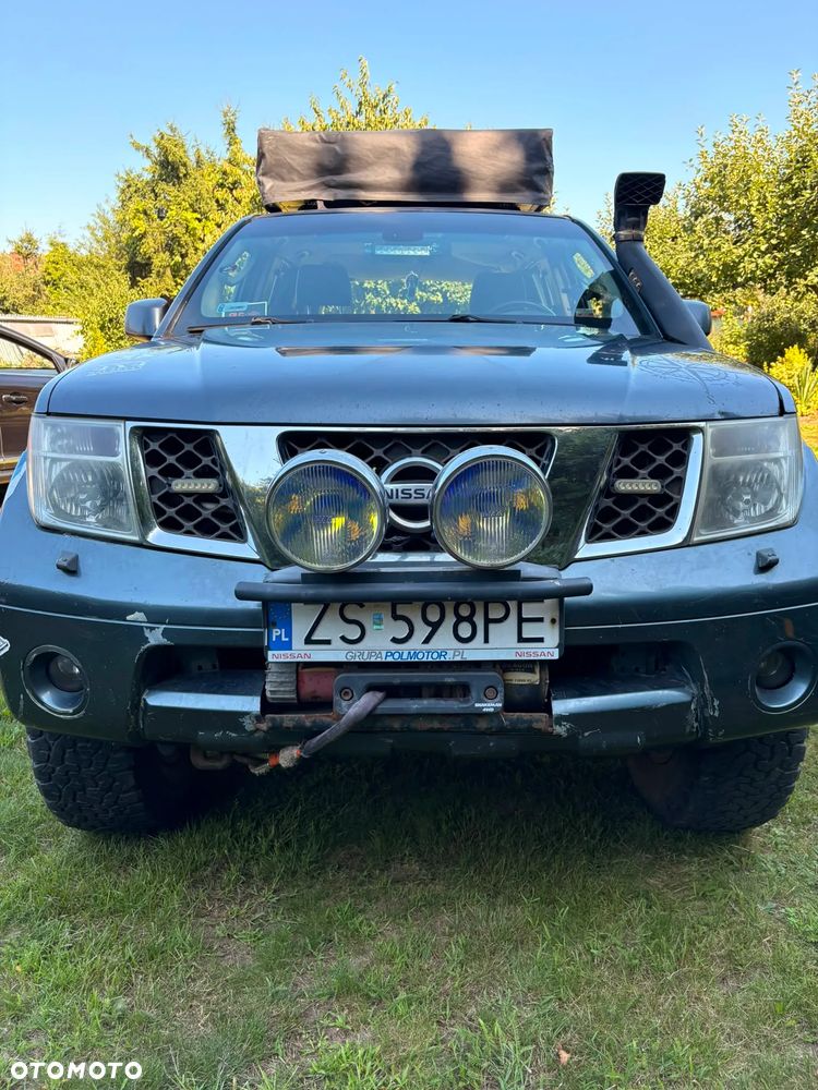 Nissan Pathfinder 2.5 DCi Elegance + - 10