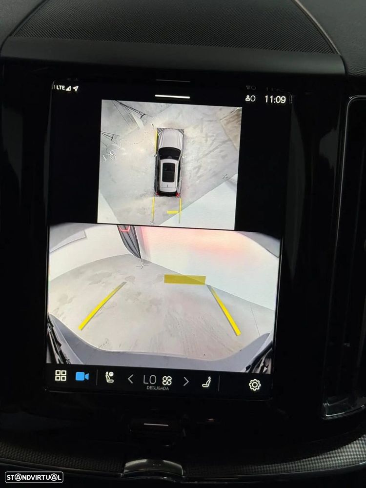 Volvo XC 60 2.0 T8 PHEV Plus Bright AWD - 11