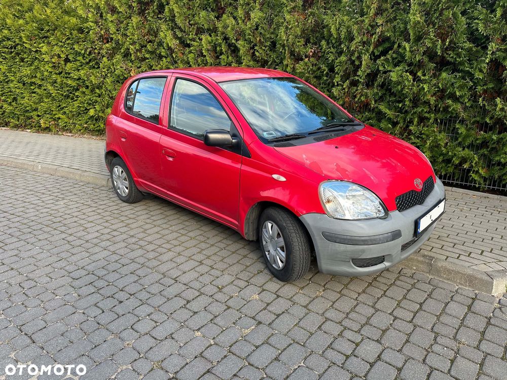 Toyota Yaris 1.0 Base - 3