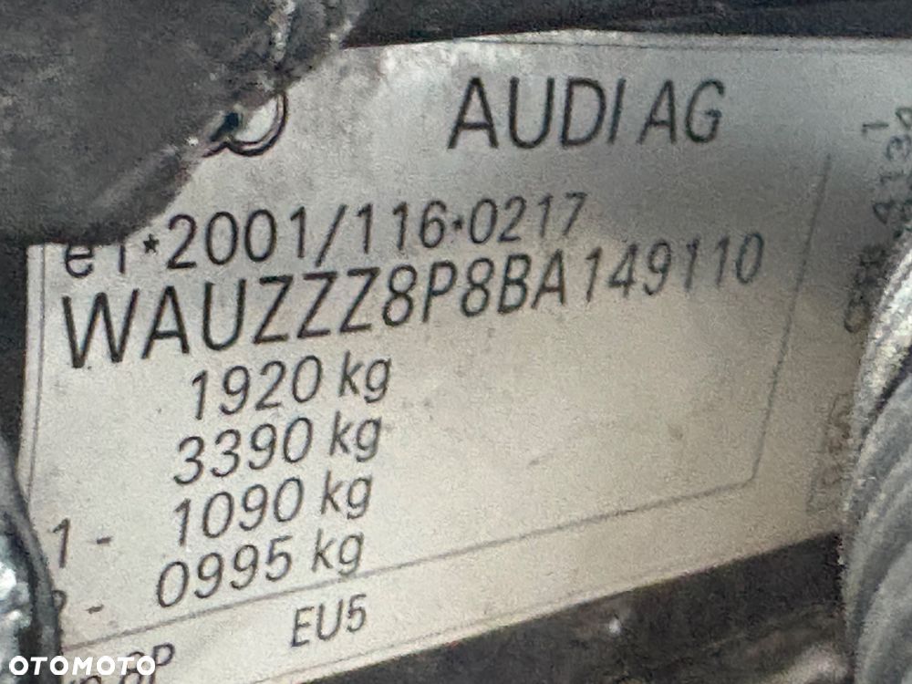 Audi A3 Sportback 2.0 TDI DPF S line Sportpaket - 21