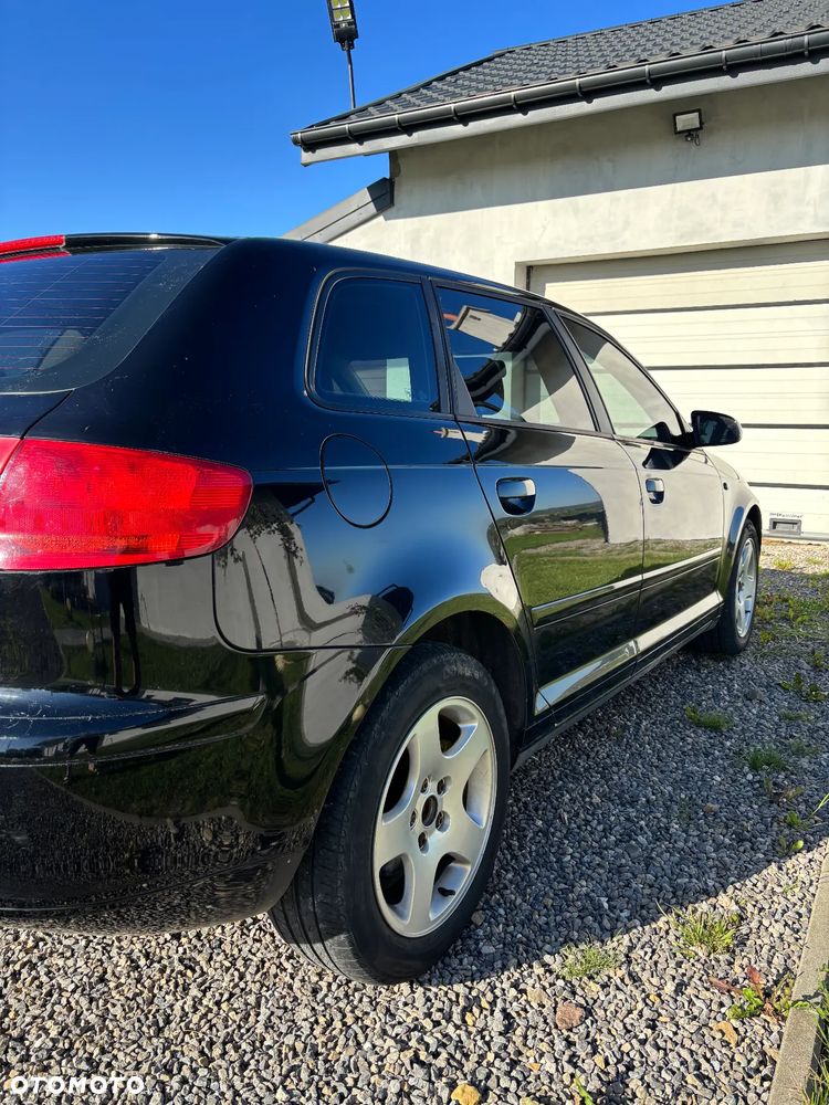 Audi A3 2.0T FSI Quattro Ambition - 3