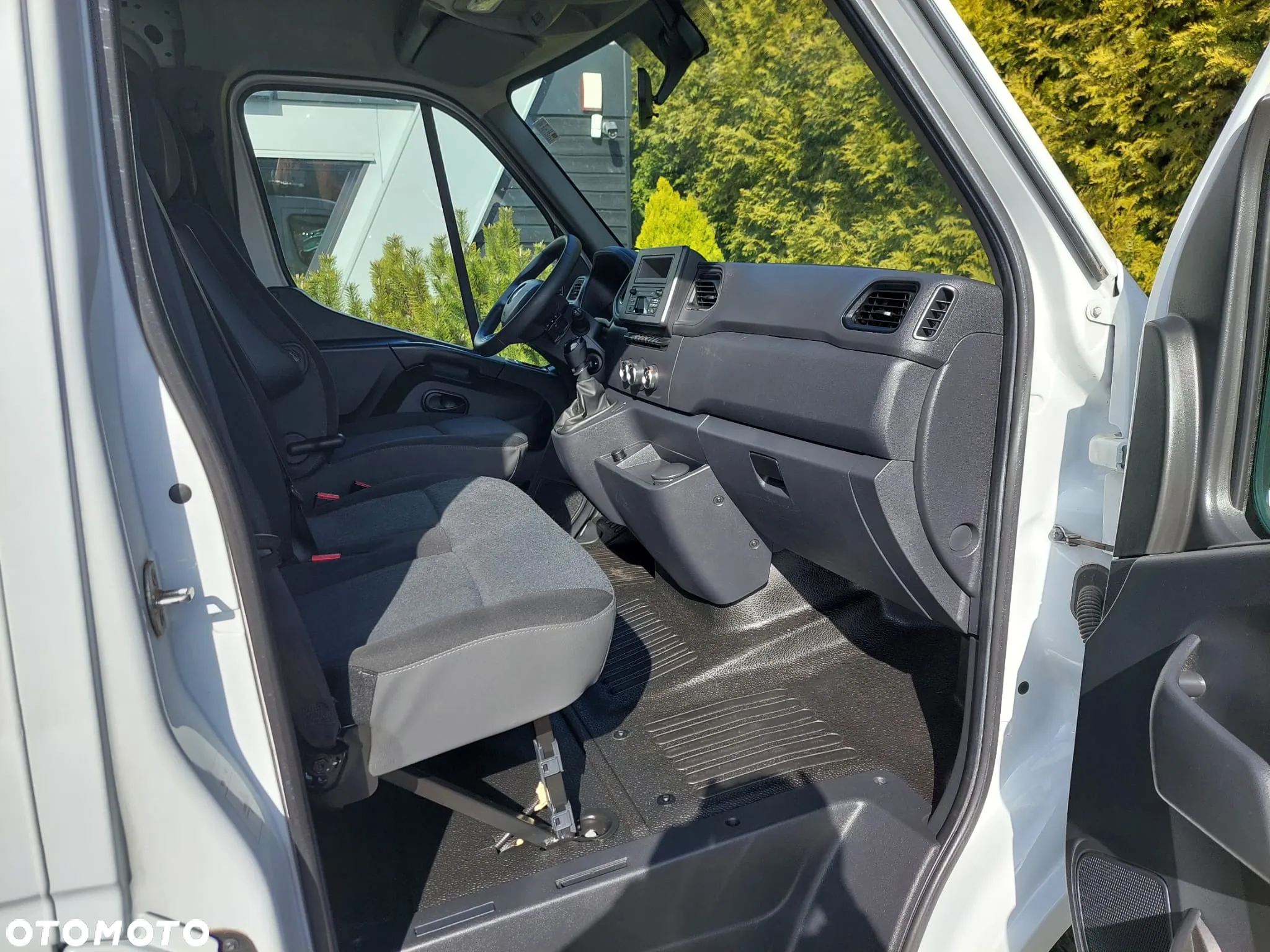 Renault Master - 10