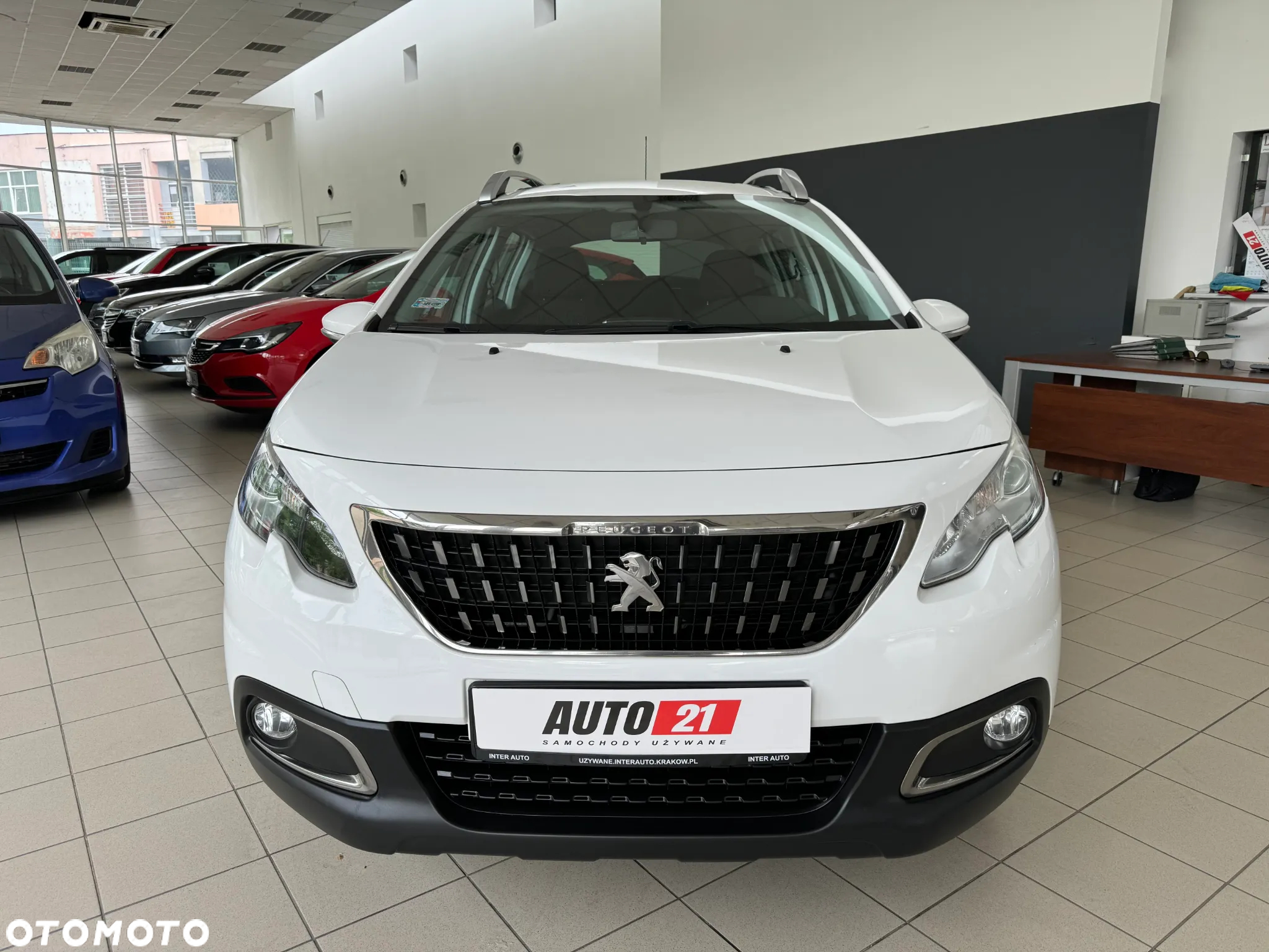 Peugeot 2008 1.2 Pure Tech Active EU6 - 5