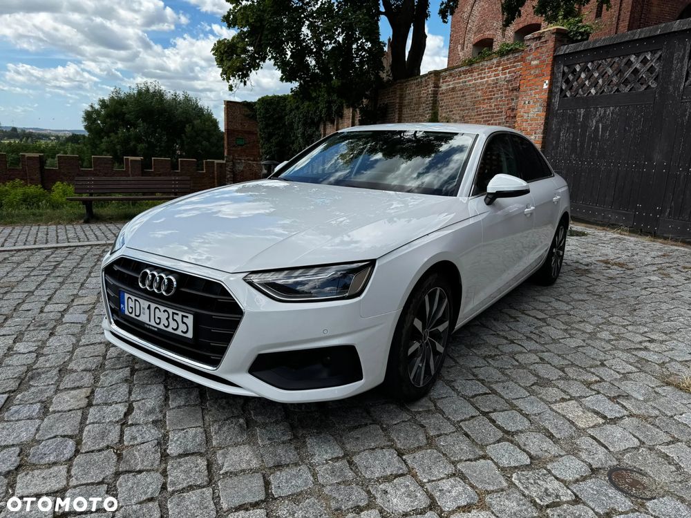 Audi A4 Limousine - 3