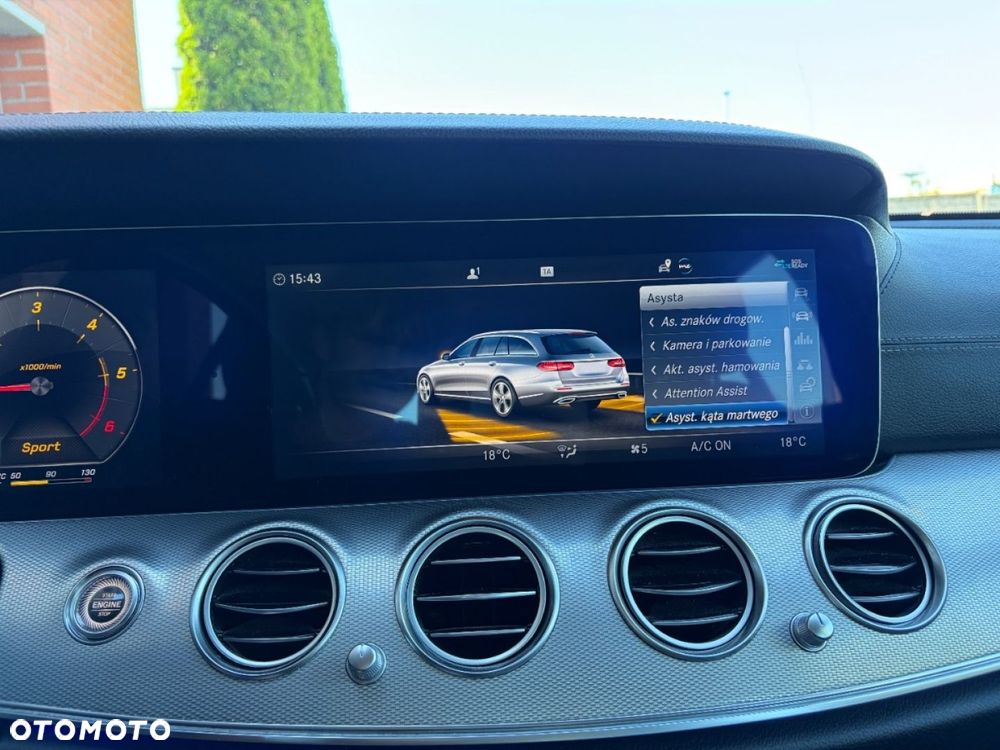 Mercedes-Benz Klasa E 220 d 9G-TRONIC Exclusive - 18
