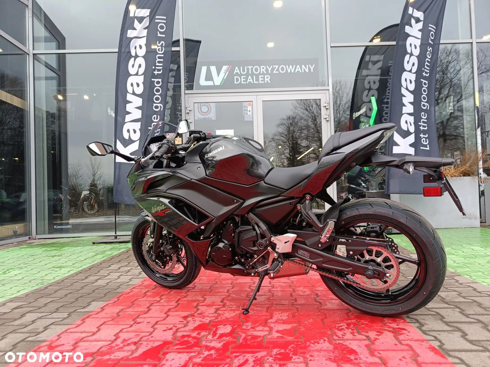 Kawasaki Ninja - 5