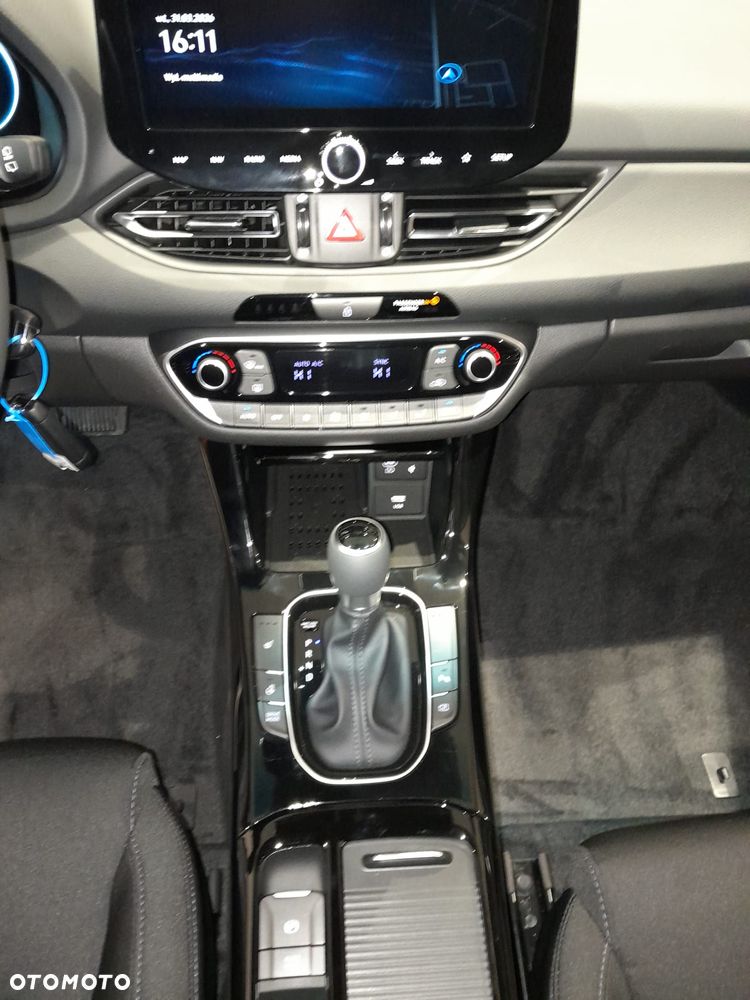 Hyundai i30 1.5 T-GDI 48V Smart DCT - 26