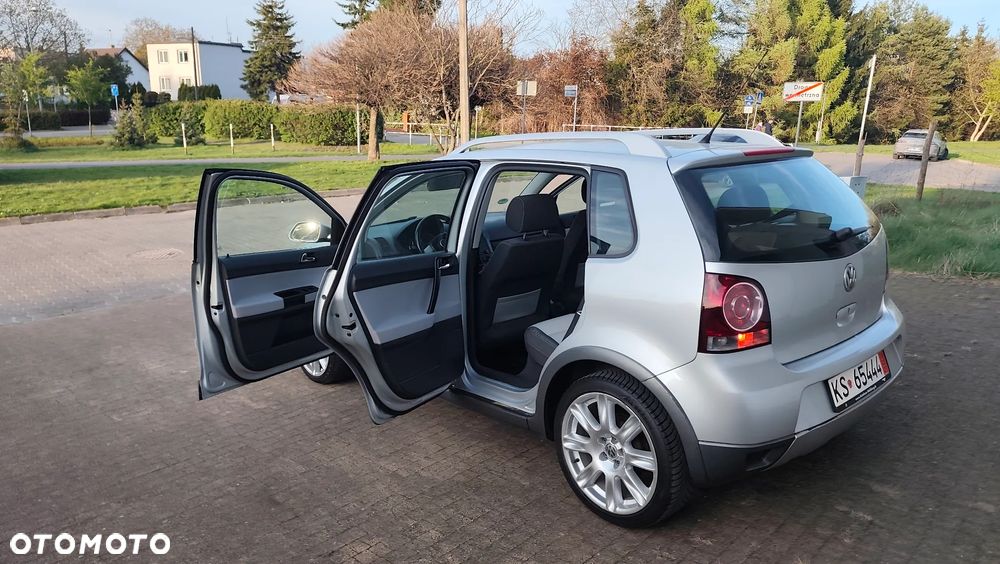 Volkswagen Polo Cross - 10