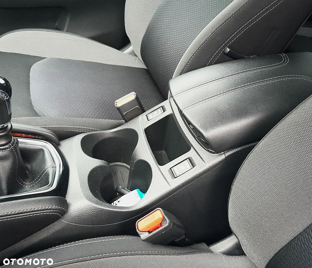Nissan Qashqai 1.3 DIG-T N-Connecta - 19