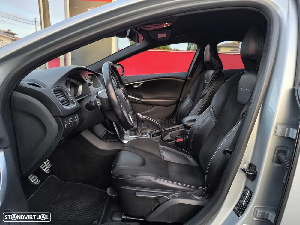 Volvo V40 1.6 D2 R-Design - 22