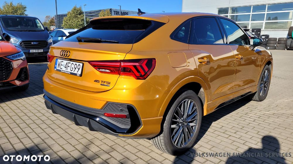 Audi Q3 45 TFSI Quattro S tronic - 4