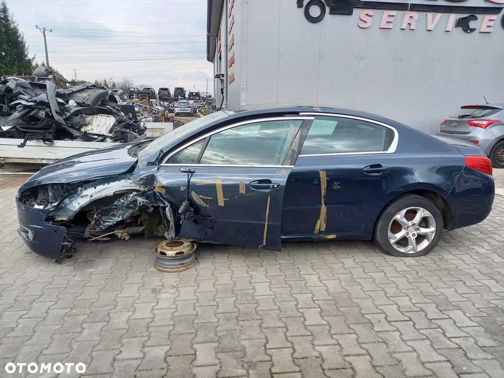 Peugeot 508 błotnik zderzak klapa drzwi kod lakieru KGN silnik 2,0HDi kod RHA skrzynia kod BVM6 - 8