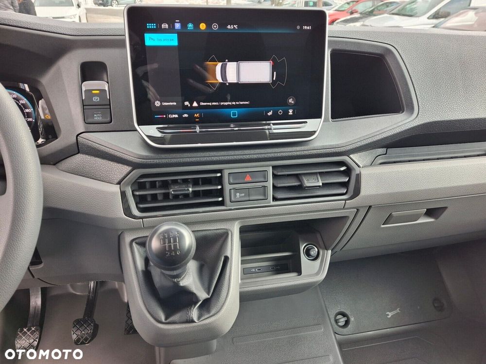 Volkswagen Crafter - 23