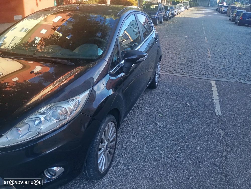 Ford Fiesta 1.25 Titanium 124g - 9