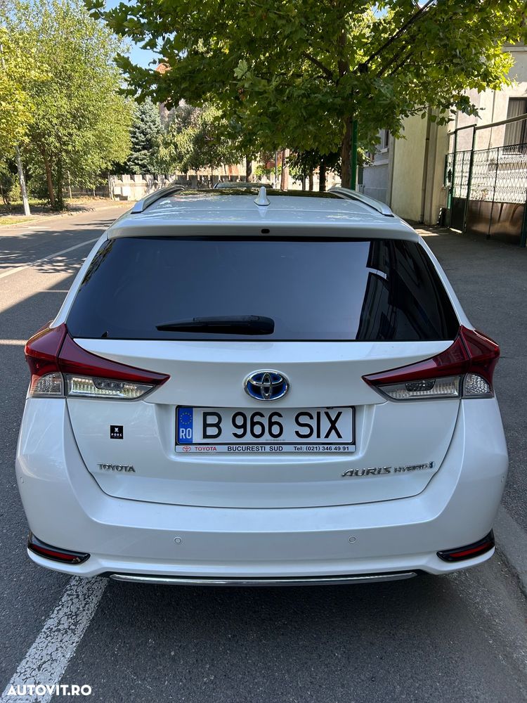 Toyota Auris 1.8 L VVT-i Sol+ - 9