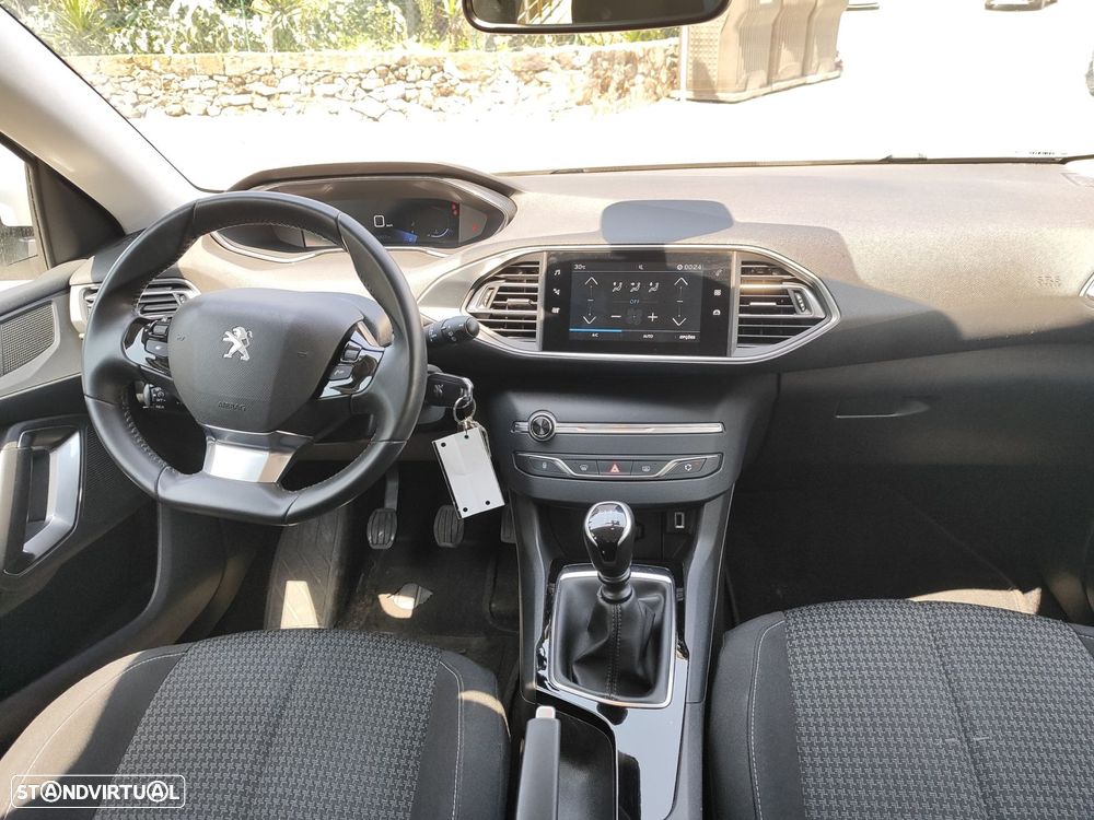 Peugeot 308 1.5 BlueHDi Active - 9