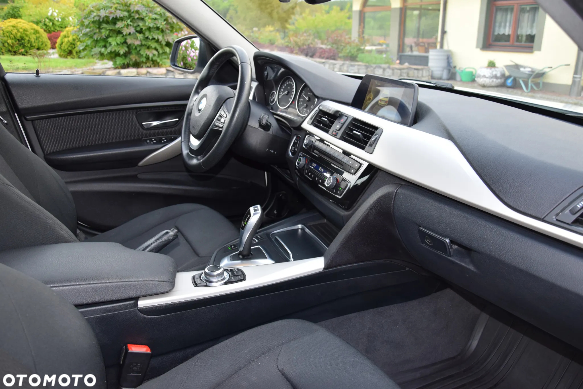 BMW Seria 3 316d - 9