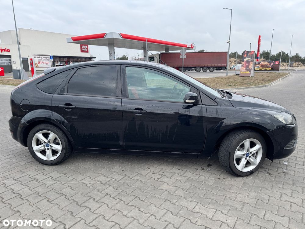 Ford Focus 2.0 Titanium EU5 - 3