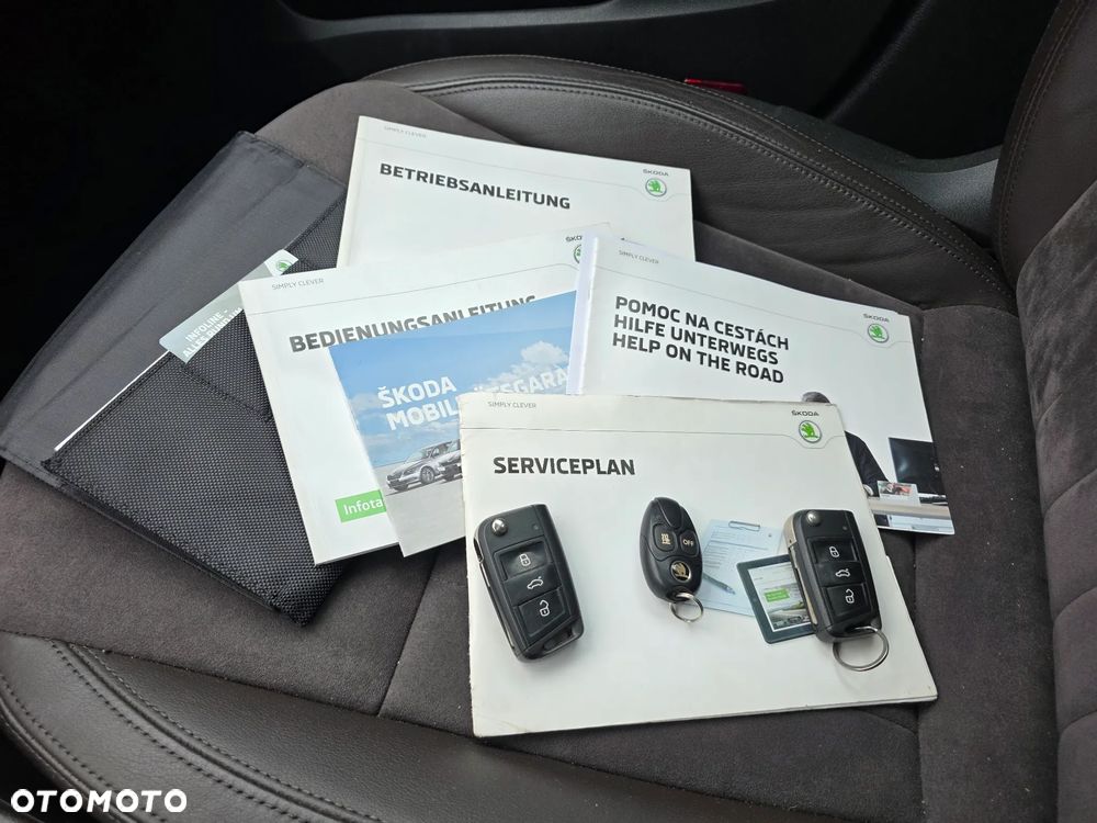 Skoda Octavia 2.0 TDI 4x4 DSG L&K - 24