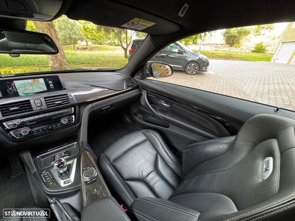 BMW M4 Auto - 9