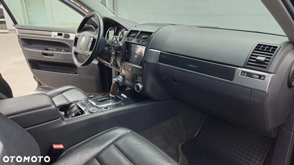 Volkswagen Touareg 4.2 V8 Tiptr - 16