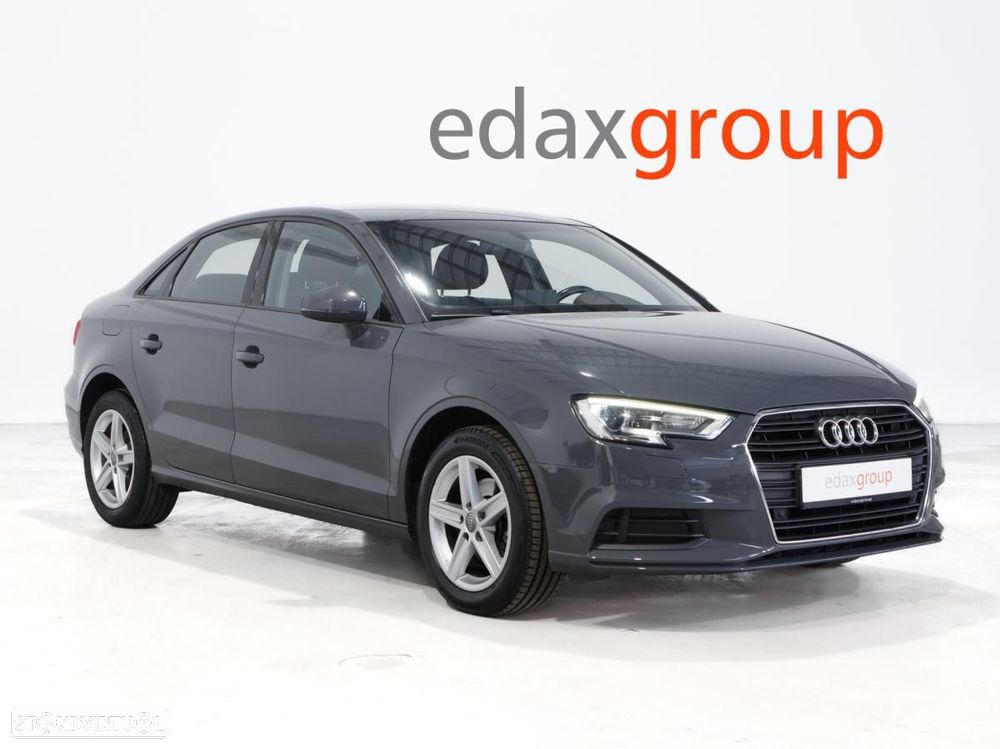 Audi A3 Limousine 30 TDI S tronic - 1