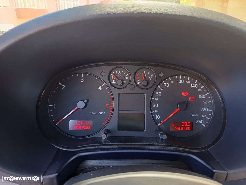 Audi A3 1.9 TDI Attraction - 6