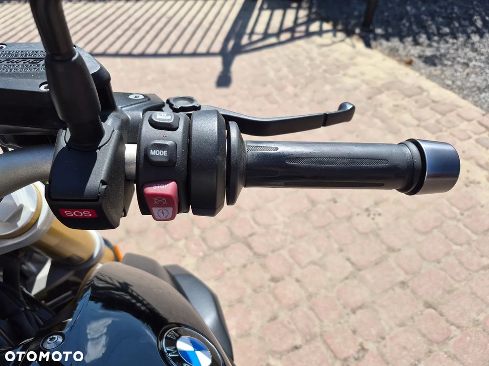 BMW R - 18