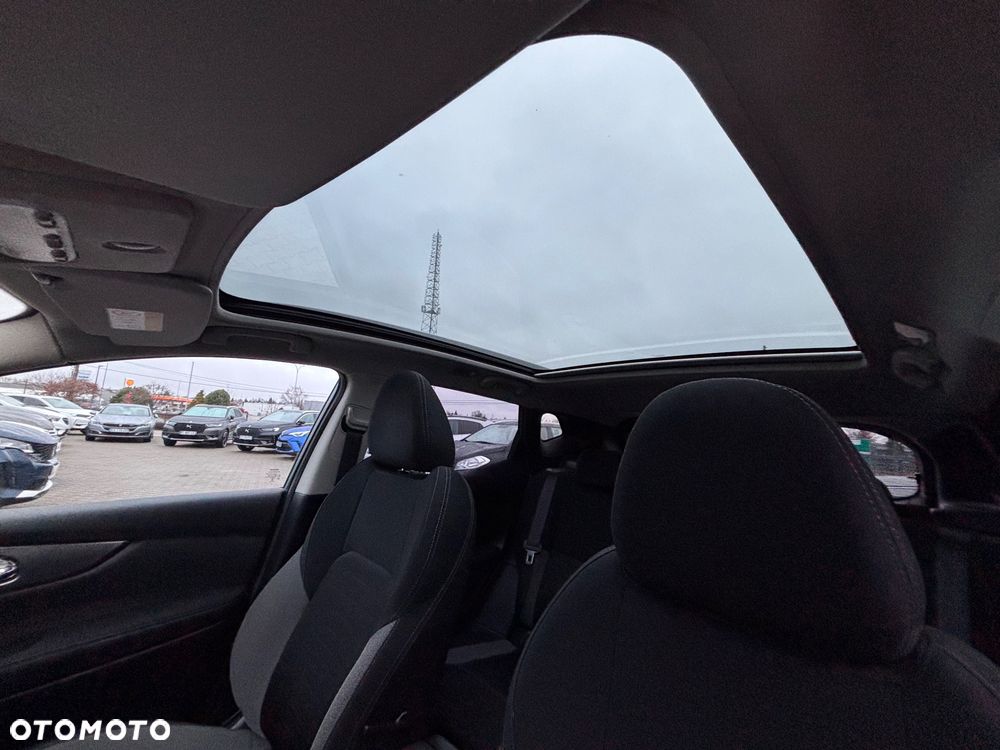 Nissan Qashqai 1.6 DIG-T 360 - 17