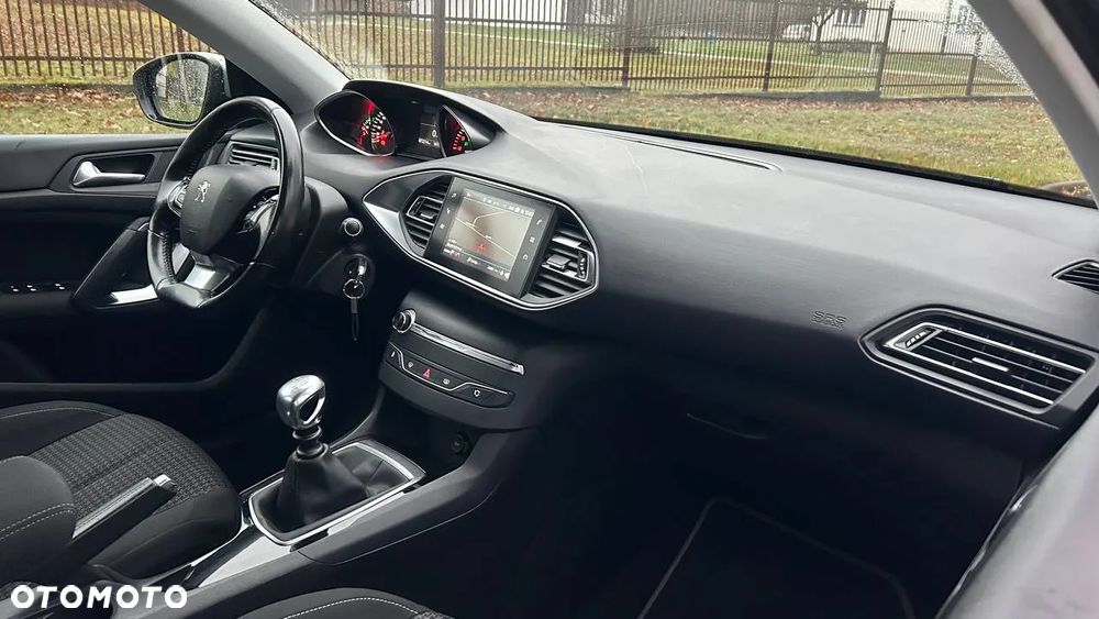 Peugeot 308 1.5 BlueHDi Active Pack S&S - 26