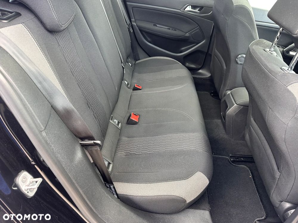 Peugeot 308 PureTech 130 Stop & Start Style - 32