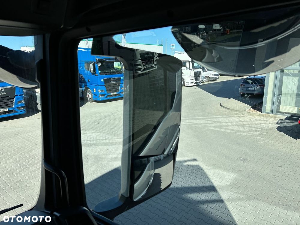 MAN TGX 18.510 4x2 LL SA - 17
