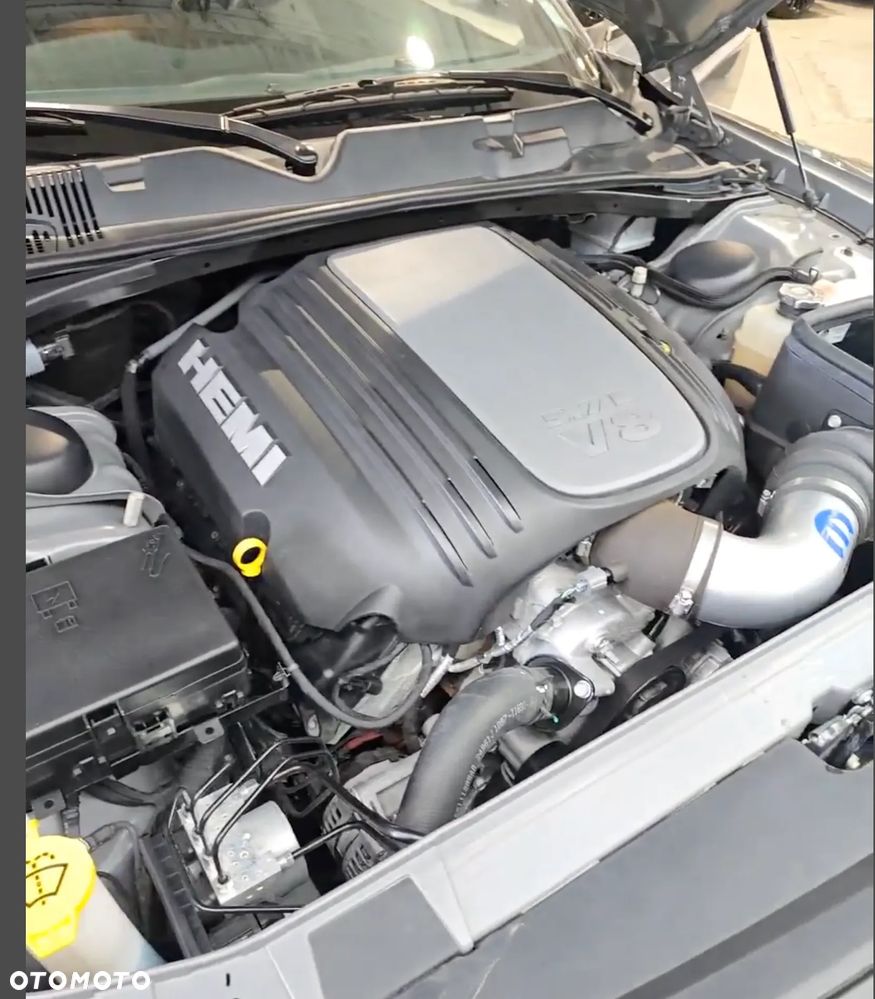 Dodge Challenger 5.7 R/T - 17